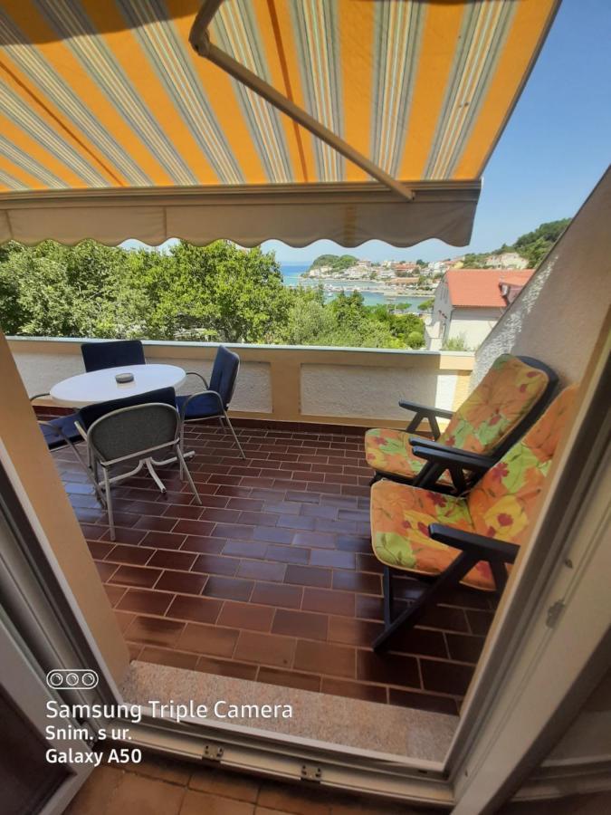Apartmani Lana Rab Kampor Екстер'єр фото