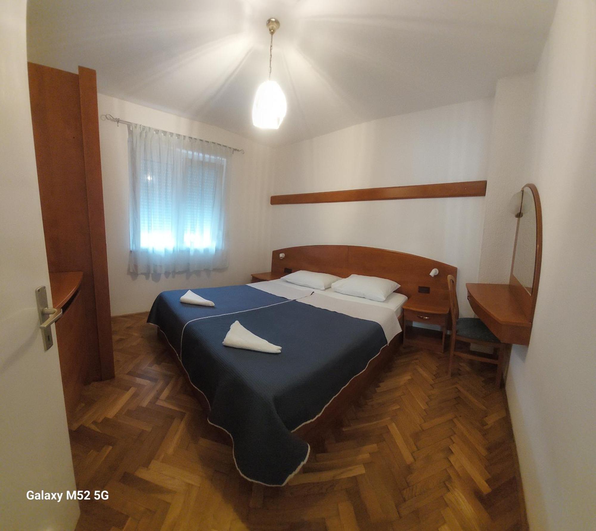 Apartmani Lana Rab Kampor Екстер'єр фото